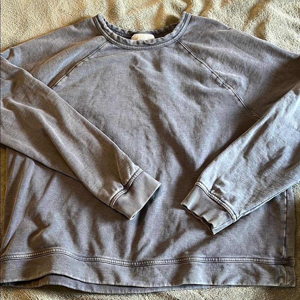 Universal Thread Cropped Gray Sweater - image 1